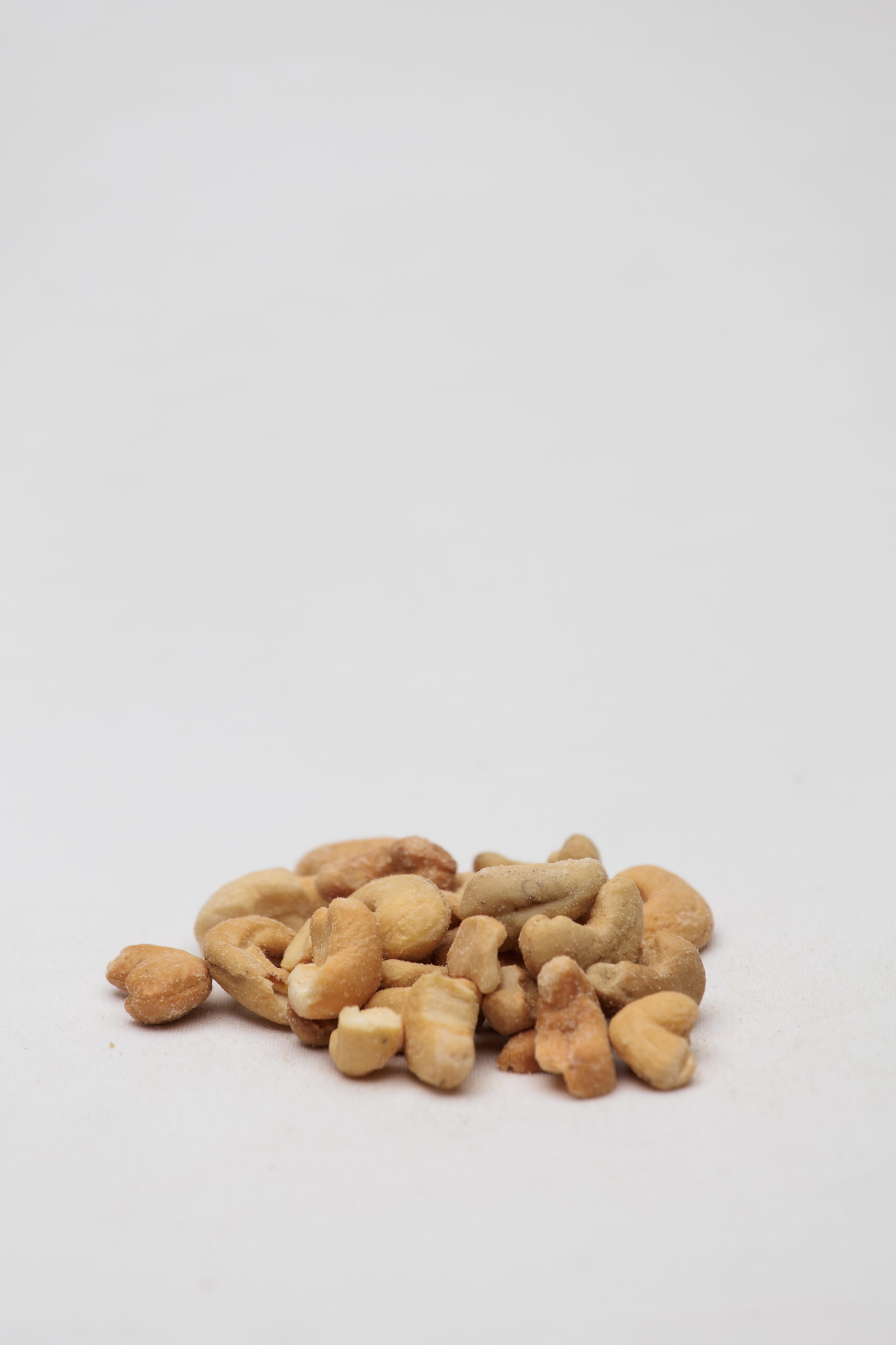 Cashews_thumbnails scaled